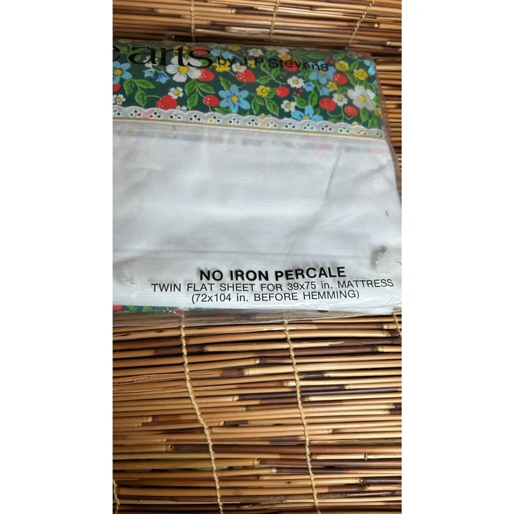 UTICA by J.P. Stevens Twin Flat CHERRY PIE NIP Sheet Vintage Sheets